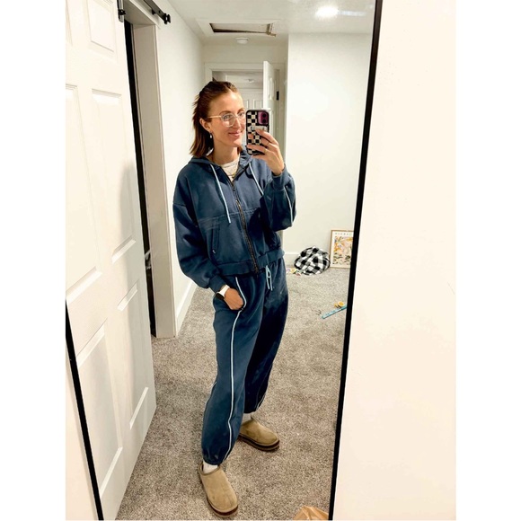 Women's Navy Dusk Blue Jogger Pants Barrel JoyLab XS NEW Fleece Sweatpant Lounge - Picture 5 of 8